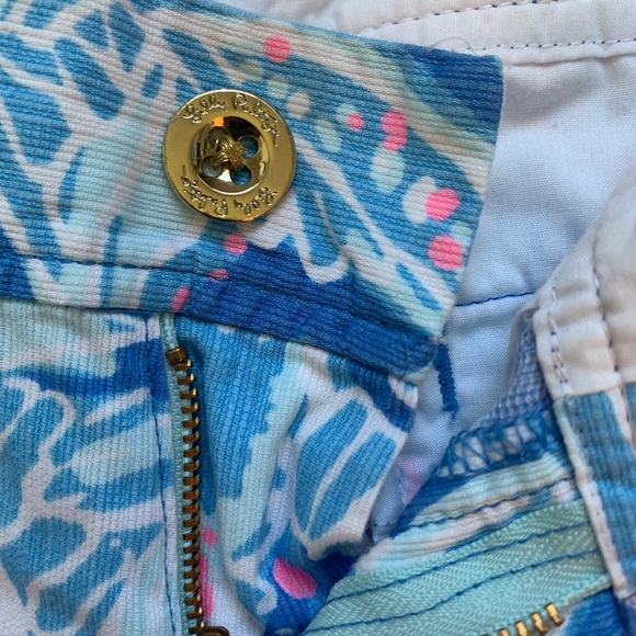 LILY PULITZER SHORTS - Picture 2 of 7